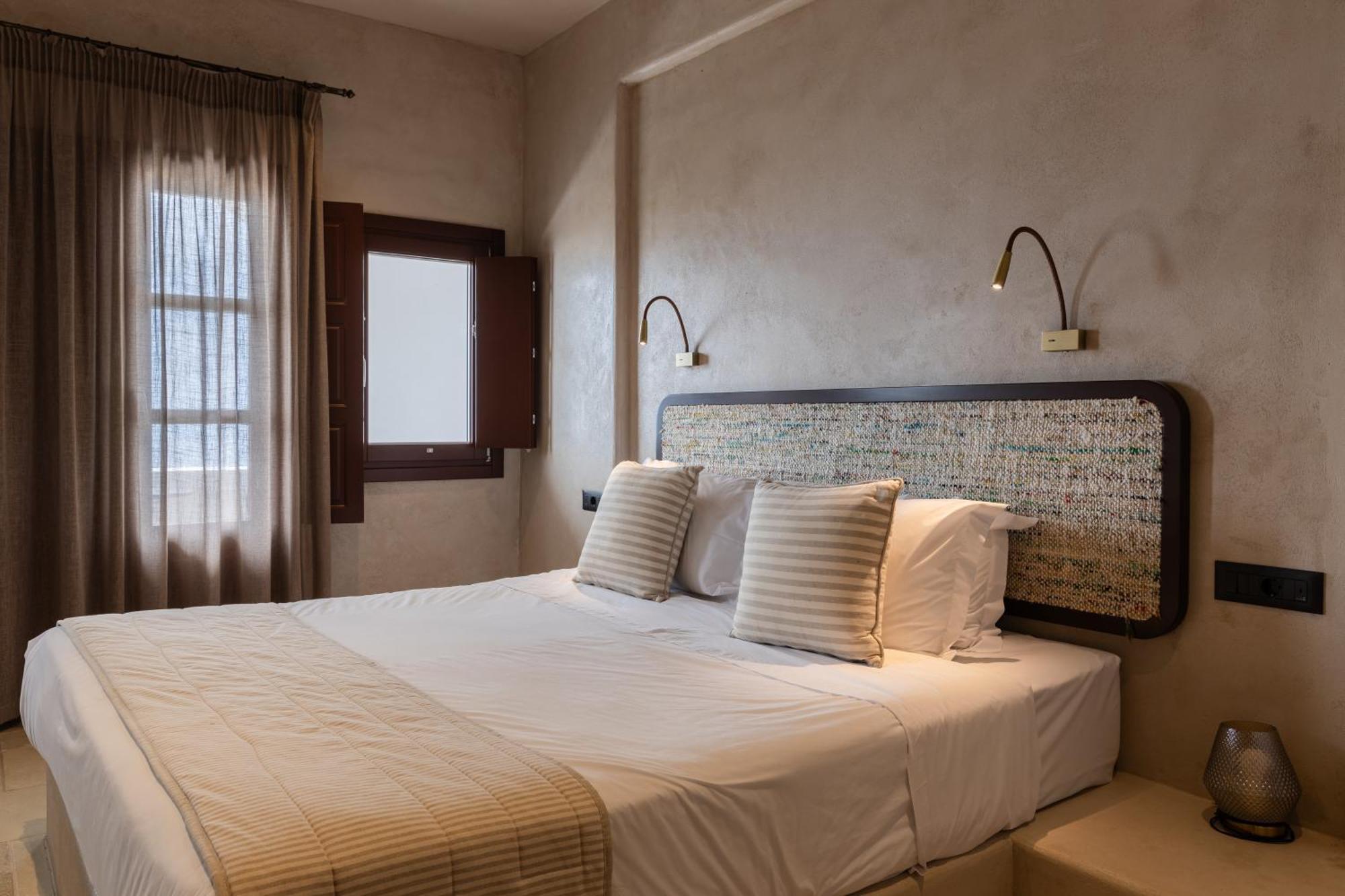 Meroviglia Boutique Hotel Imerovigli  Phòng bức ảnh